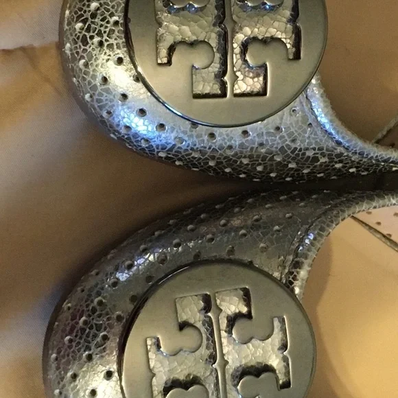 TORY BURCH USED REVA PEWTER FLATS - Picture 3 of 6